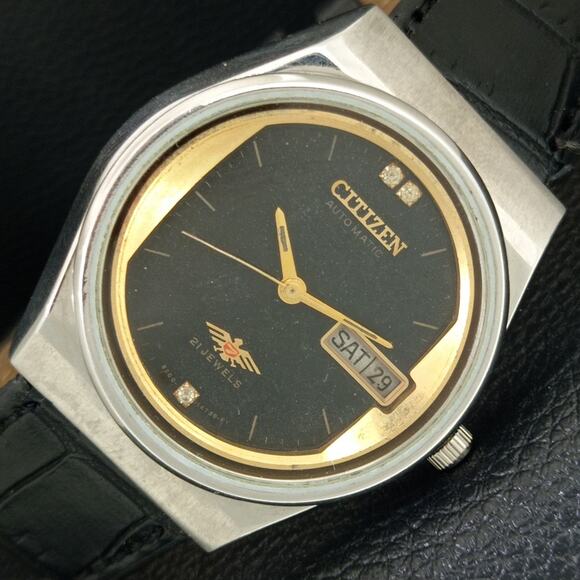 Vintage 1989 Citizen Automatic Mens Silver Watch W/daydate & Gold accents